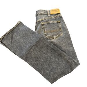 Signature Levi Strauss Mid-Rise Bootcut Women’s Dark Wash Jeans Size 14S 30x30